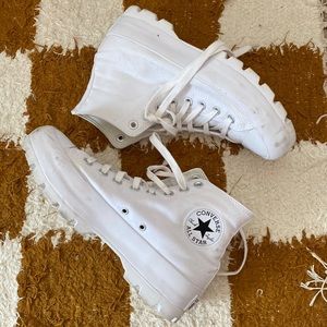 Chuck Taylor lugged white sneaker